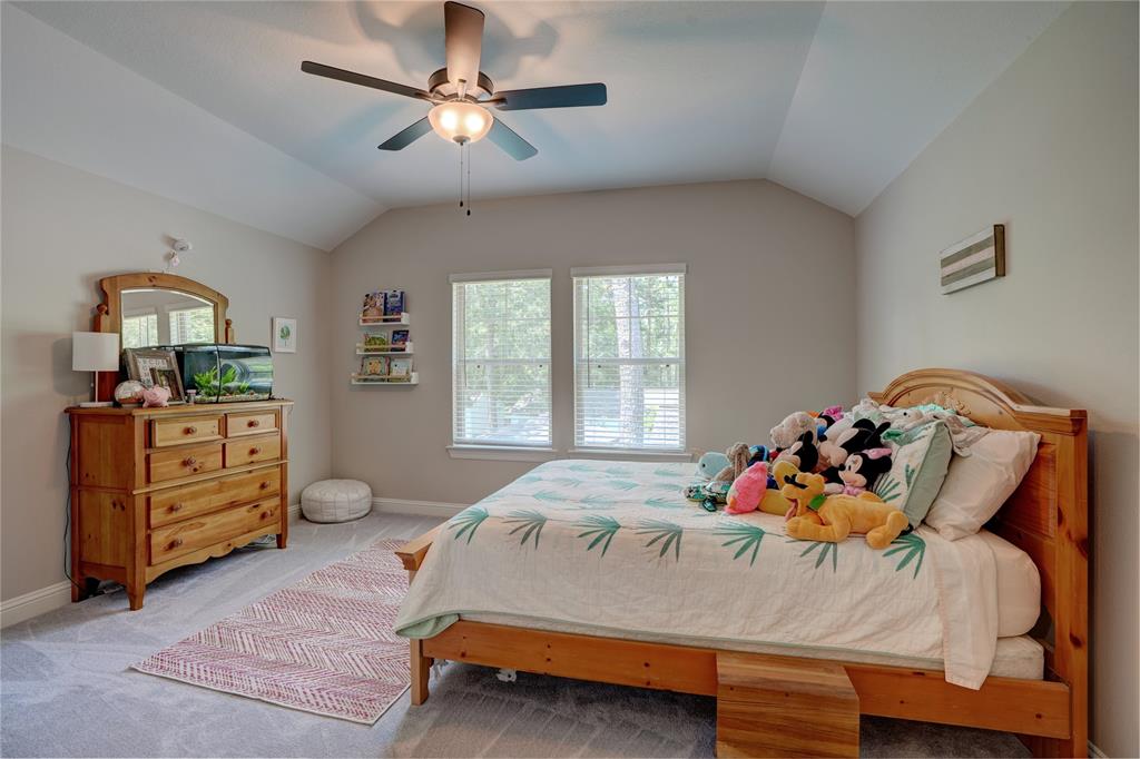 5 Stony Creek Drive, Conroe, Texas image 23