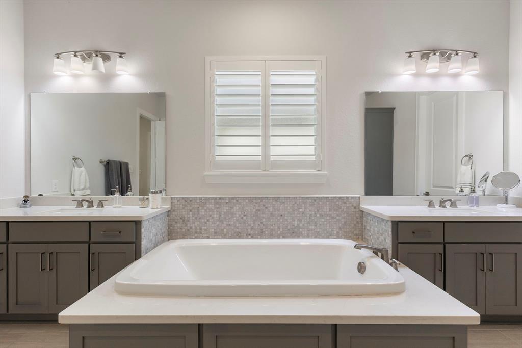 6914 Champion Trail, Katy, Texas image 20