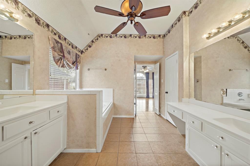 5718 Charlestown Colony Drive, Houston, Texas image 15