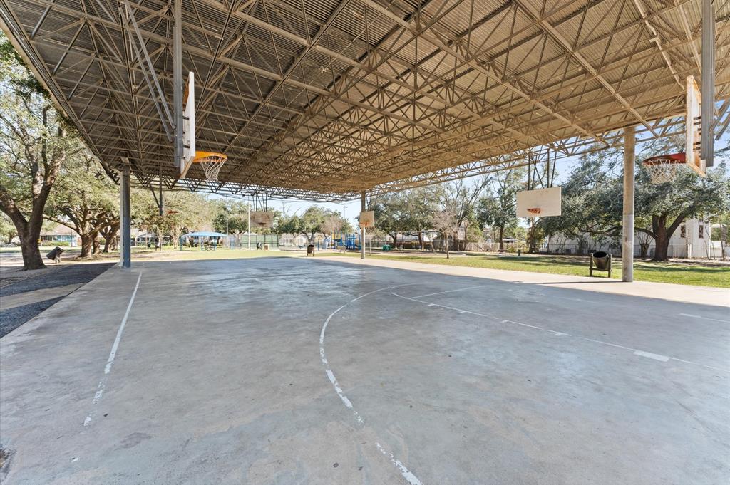 203 E 24th Street, Houston, Texas image 47