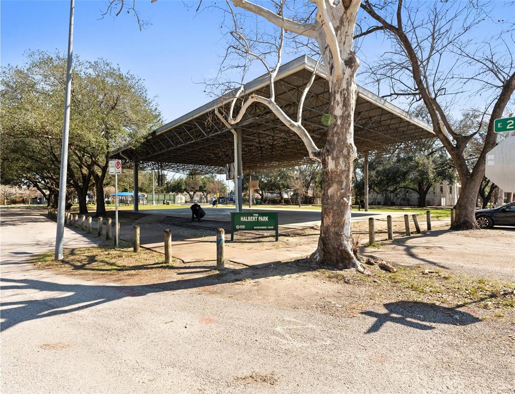 203 E 24th Street, Houston, Texas image 45
