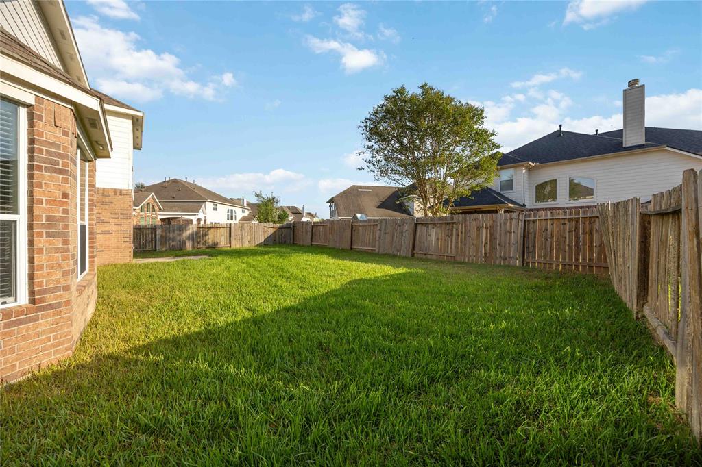 2413 Shorebrook Drive, Pearland, Texas image 39