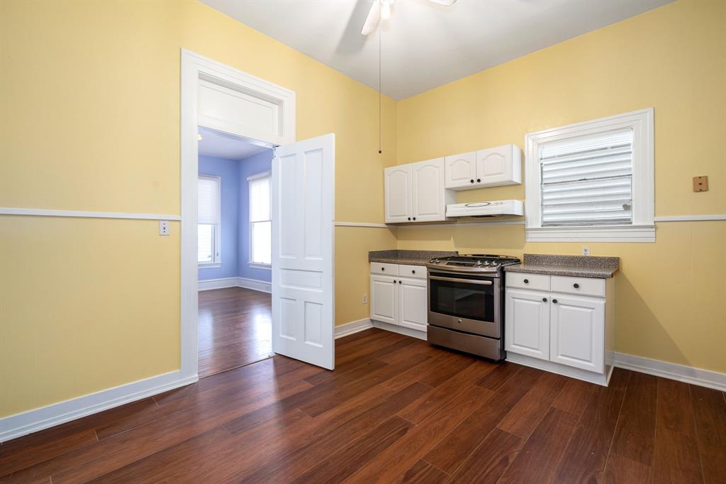 519 13th Street, Galveston, Texas image 9