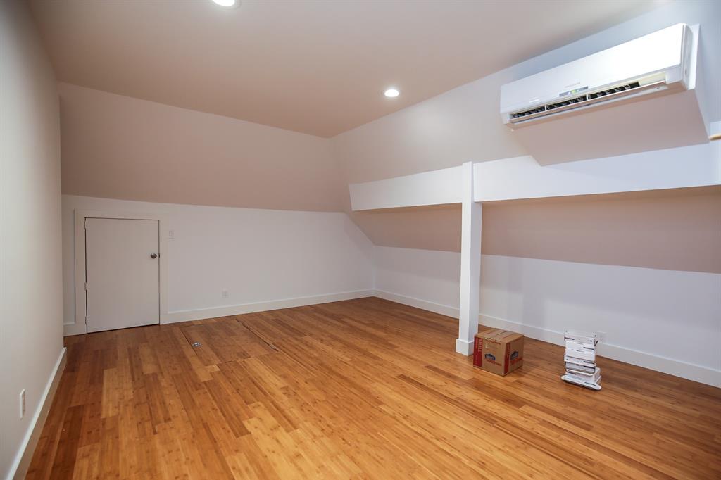 1902 Hollow Wind Drive, Katy, Texas image 35