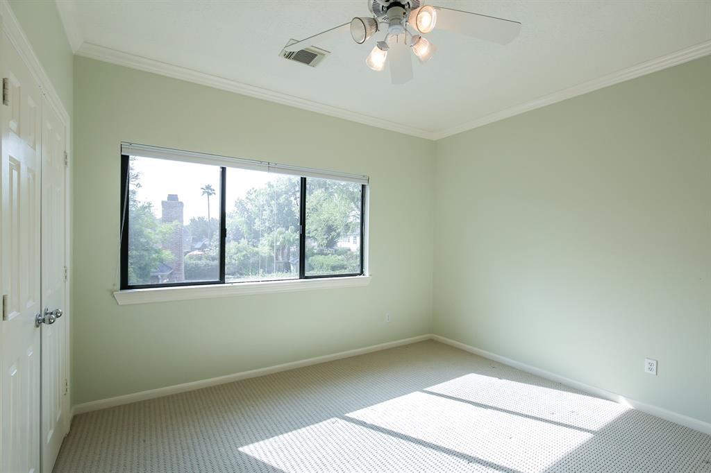 1902 Hollow Wind Drive, Katy, Texas image 33