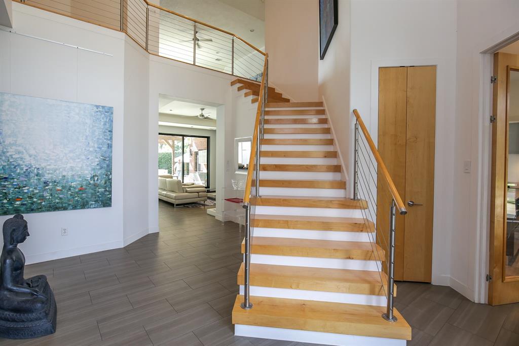1902 Hollow Wind Drive, Katy, Texas image 3