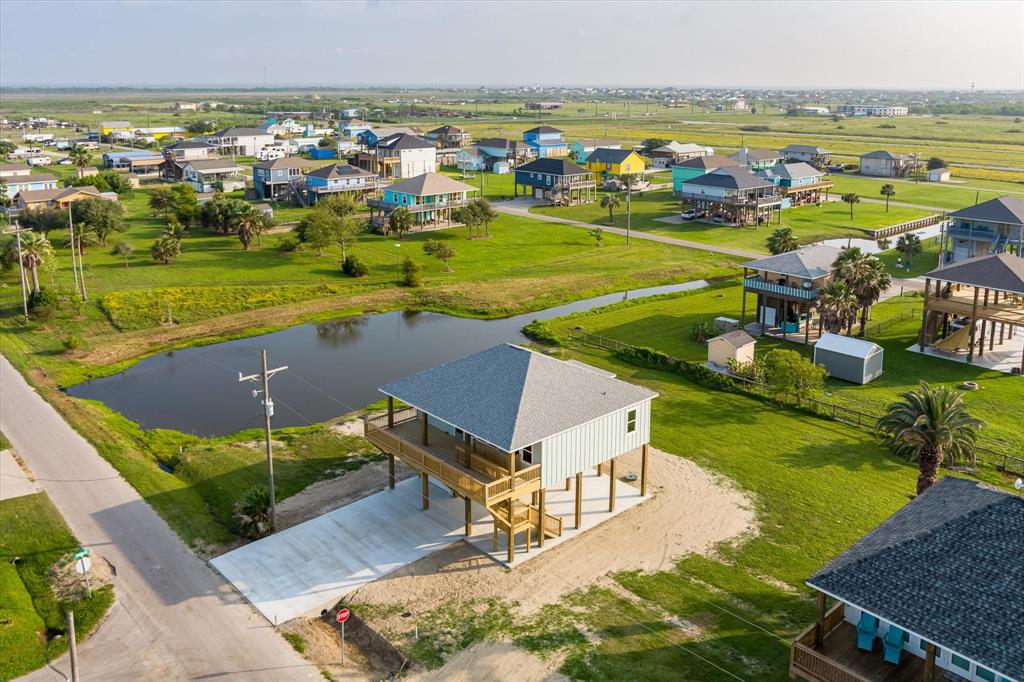 886 Wommack Dr, Crystal Beach, Texas image 39