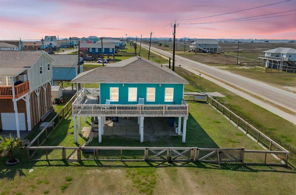119 Skimmer Court, Surfside Beach, Texas image 1
