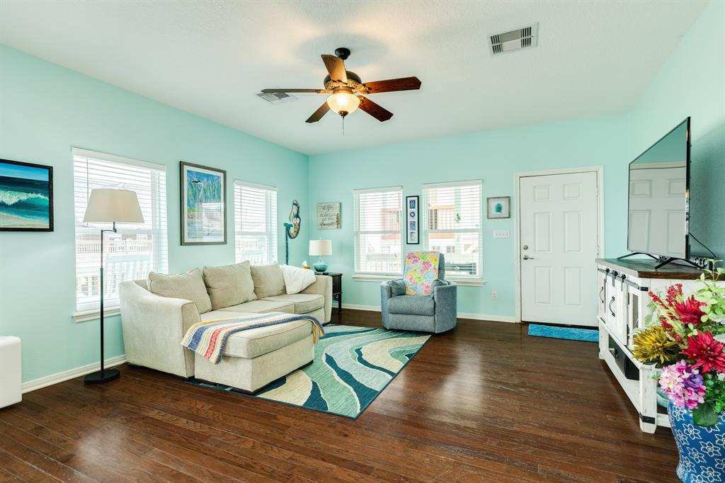 119 Skimmer Court, Surfside Beach, Texas image 5
