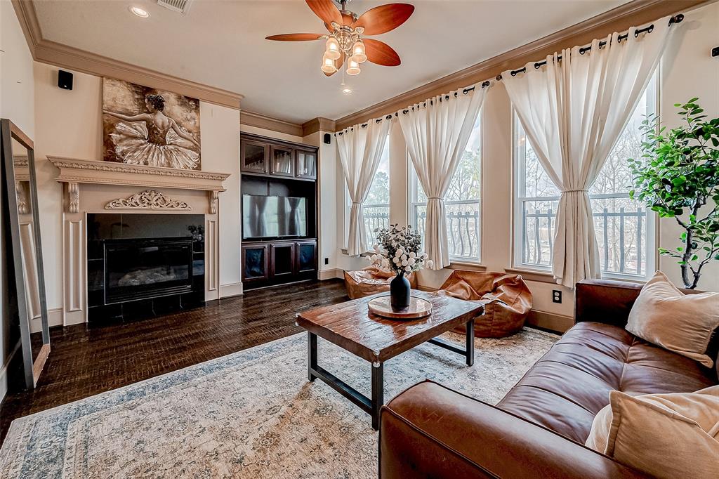 Houston, Texas 77004, United States, 3 Bedrooms Bedrooms, ,4 BathroomsBathrooms,Residential,Pending,132605