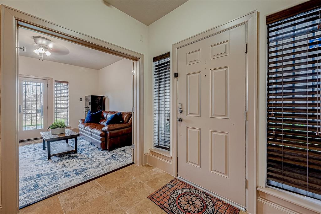 Houston, Texas 77004, United States, 3 Bedrooms Bedrooms, ,4 BathroomsBathrooms,Residential,Pending,132605