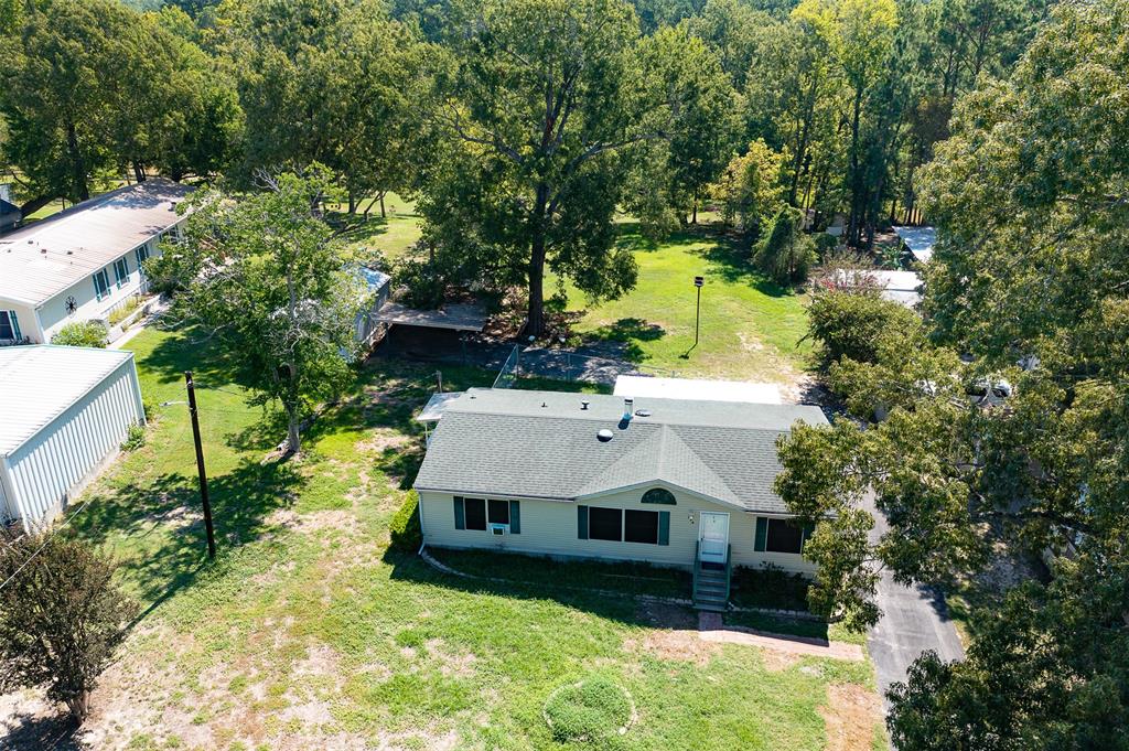 194 Sonnys Lane, Livingston, Texas image 2