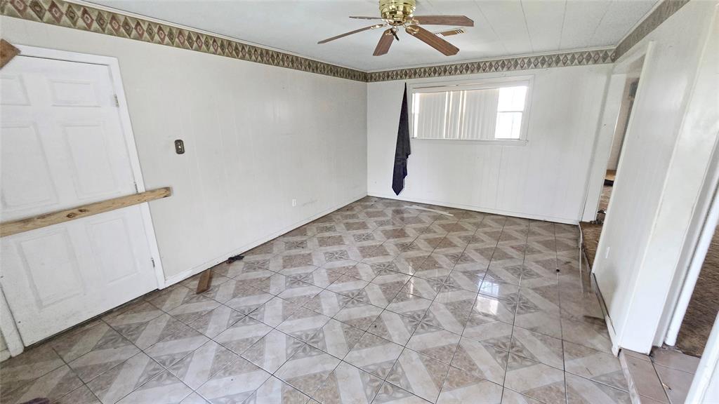 5942 Ridgeway Drive, Houston, Texas image 10