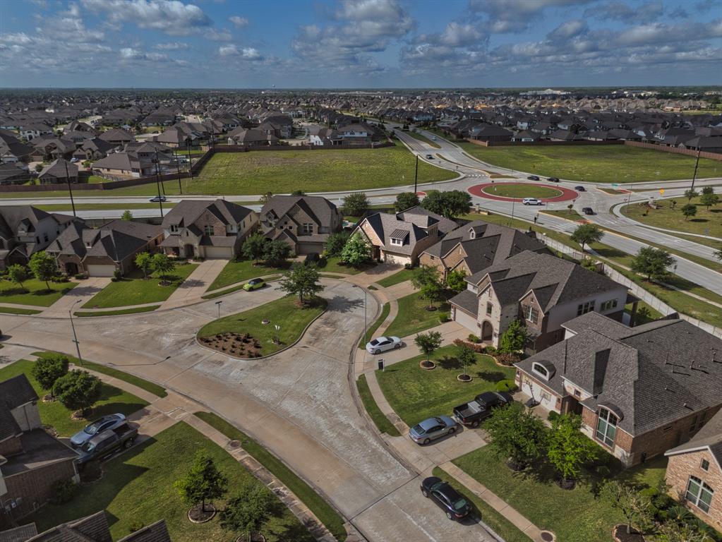 20410 Lemon Blossom Circle, Richmond, Texas image 29