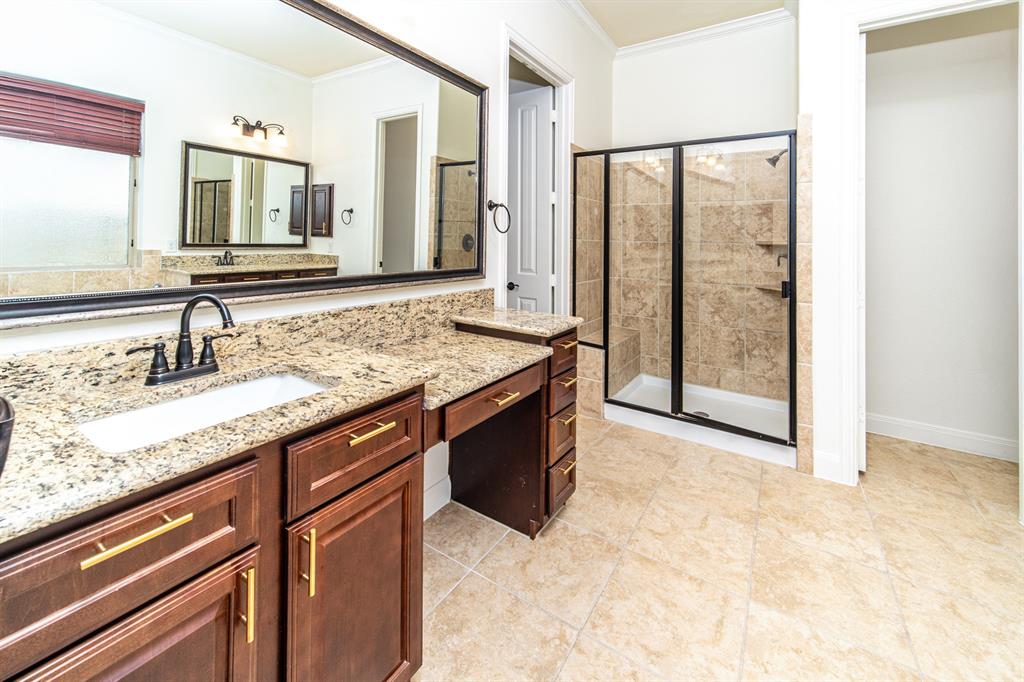 20410 Lemon Blossom Circle, Richmond, Texas image 11