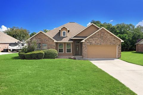 A home in Cove
