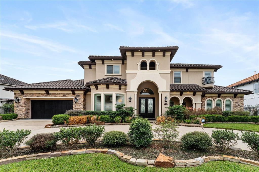 119 Walton Water Way Lane