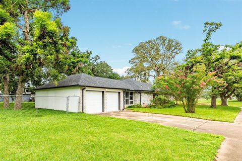 A home in Lake Jackson