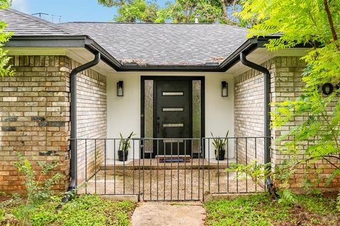 A home in Lake Jackson