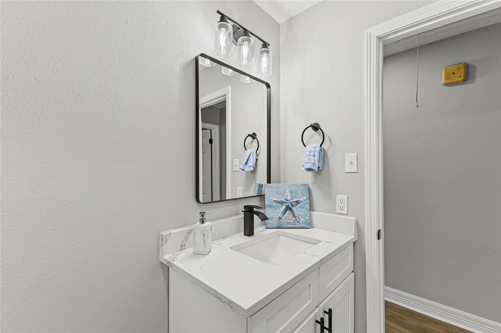 10503 Long River Drive, Sugar Land, Texas image 18