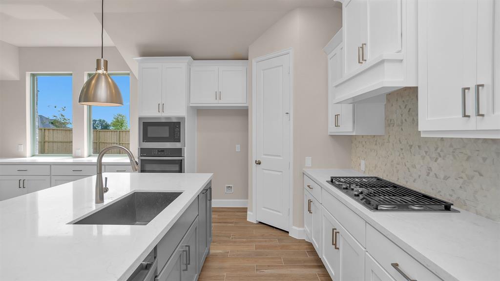 6411 Yellow Rose Court