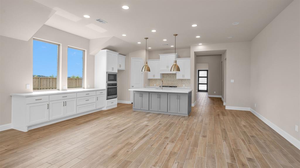 6411 Yellow Rose Court