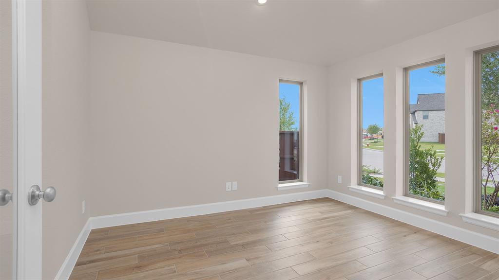 6411 Yellow Rose Court