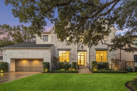 4904 Holly Street Bellaire TX 77401