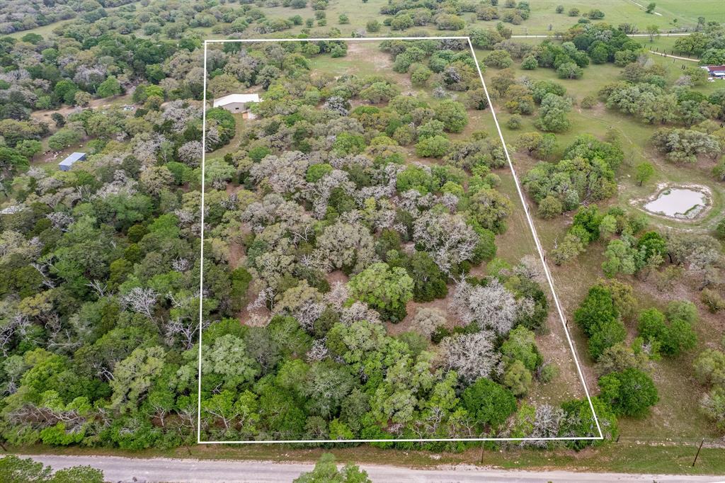352 N Cr 1301 Street, Edna, Texas image 36