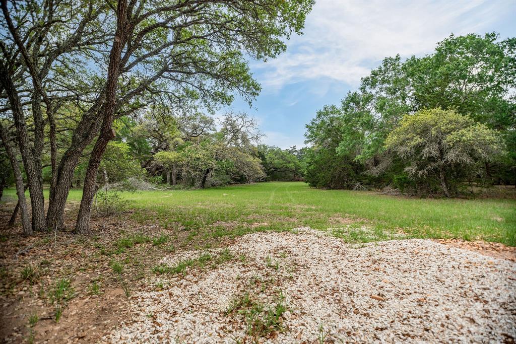 352 N Cr 1301 Street, Edna, Texas image 14