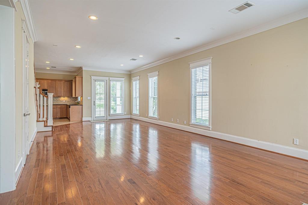 6 Barque Lane
