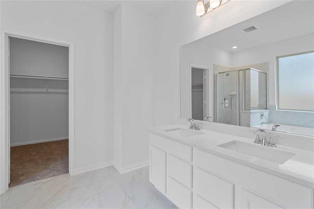 7722 Coral Key Drive, Cypress, Texas image 12