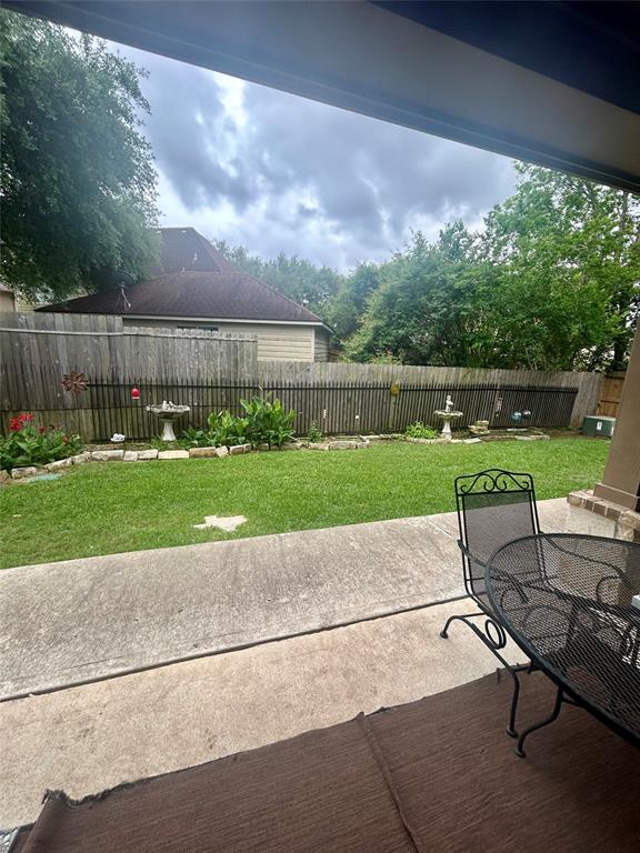 2731 Sea Ledge Drive, Seabrook, Texas image 4