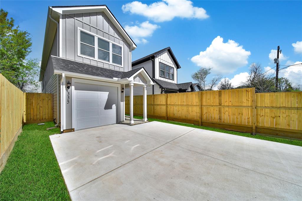 335 Todd Street, Tomball, Texas image 1