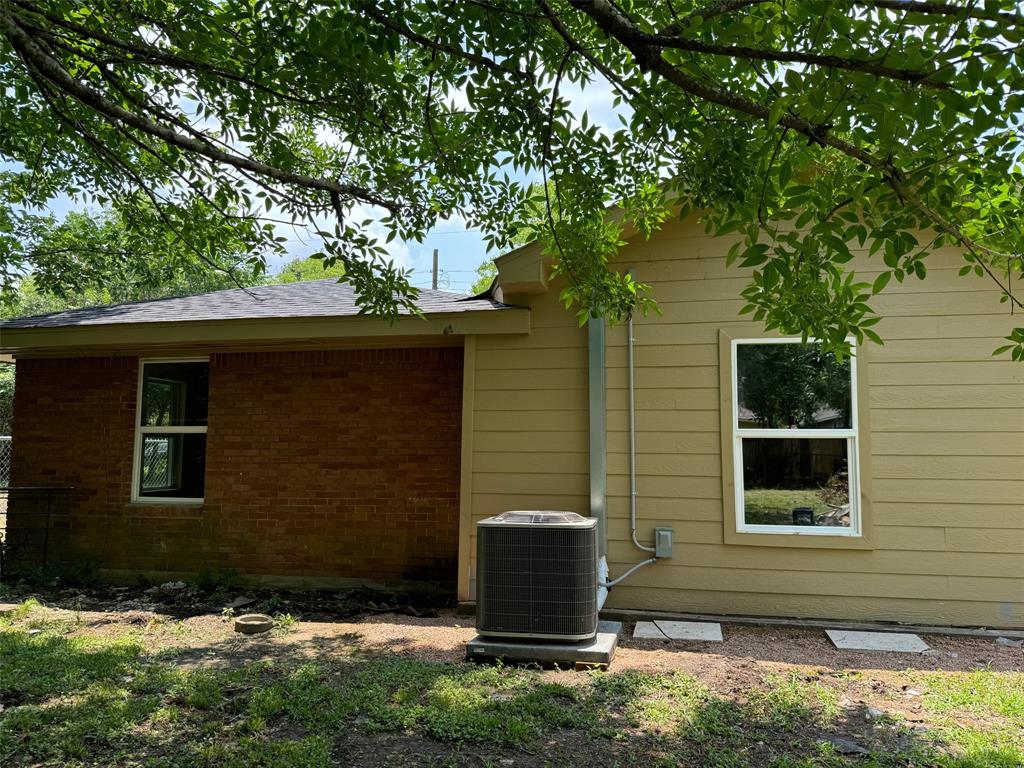 8117 Snowden Street, Houston, Texas image 18
