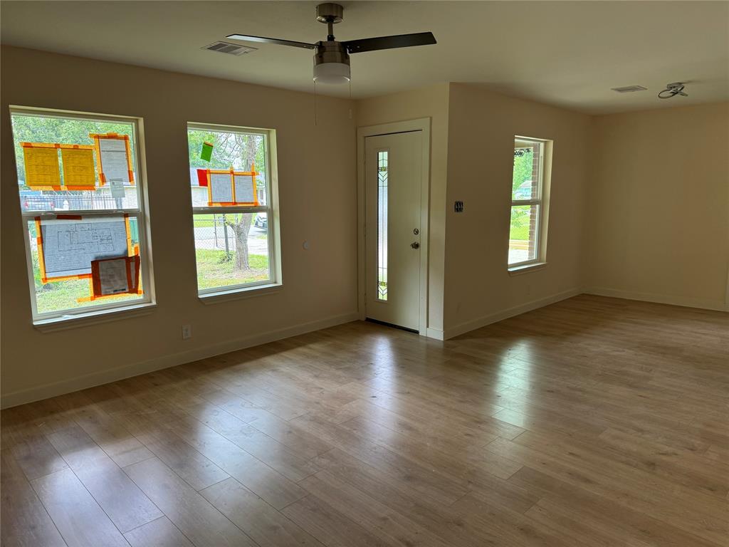 8117 Snowden Street, Houston, Texas image 10