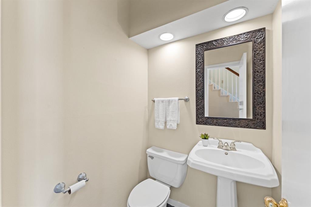 2601 S Broadway Street #14, La Porte, Texas image 16