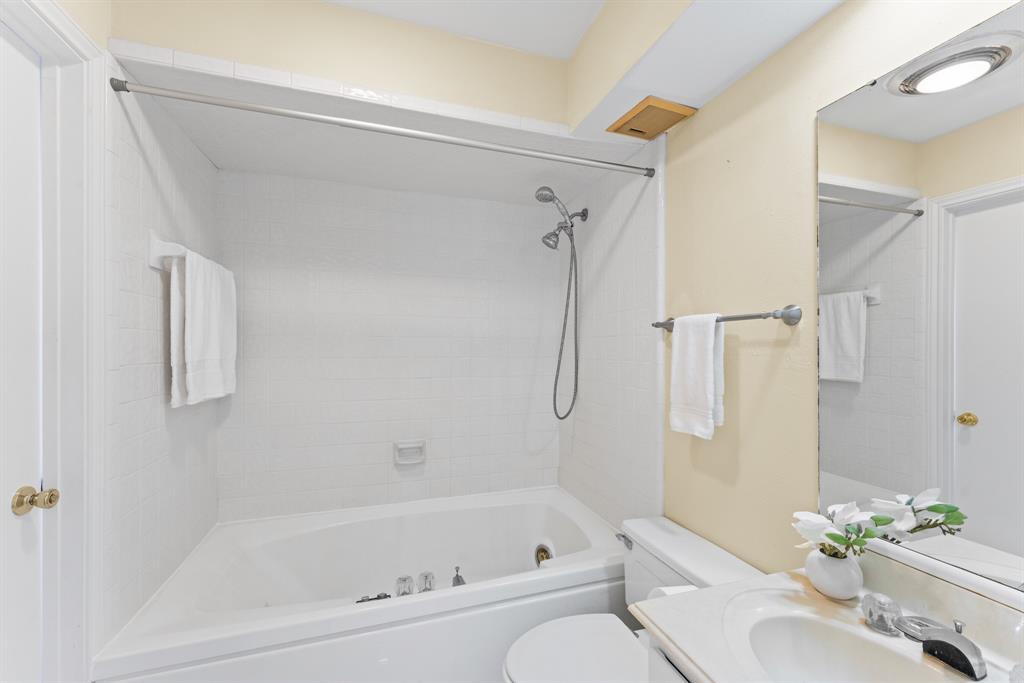 2601 S Broadway Street #14, La Porte, Texas image 22