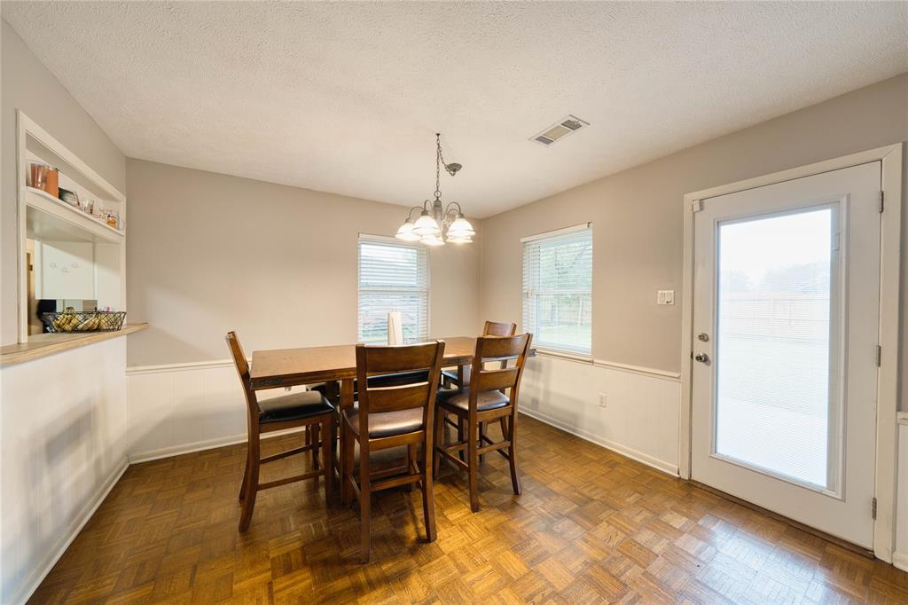 900 Birdsong Drive, Baytown, Ohio image 14