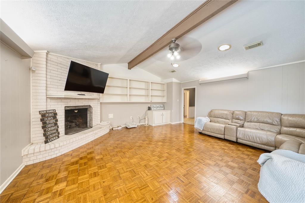 900 Birdsong Drive, Baytown, Ohio image 13