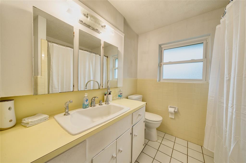 900 Birdsong Drive, Baytown, Ohio image 26