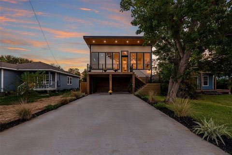 A home in La Porte