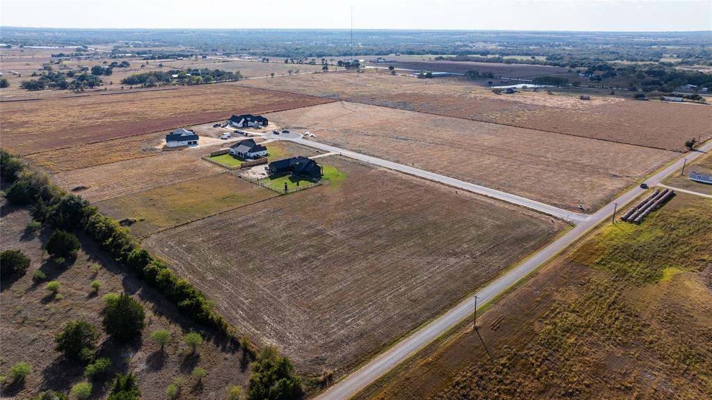 109 Country View Lane, Schulenburg, Texas image 6