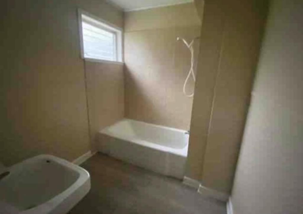 101 West St, Liberty, Texas image 6
