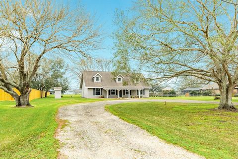 A home in Angleton