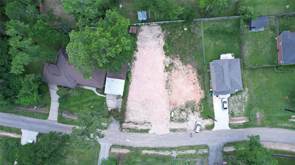 1014 Columbia River Road, Conroe, Texas image 11