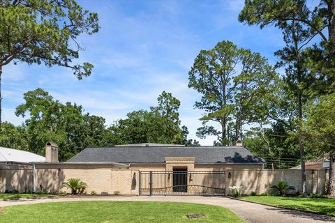 250 Gessner Road Bunker Hill Village TX 77024