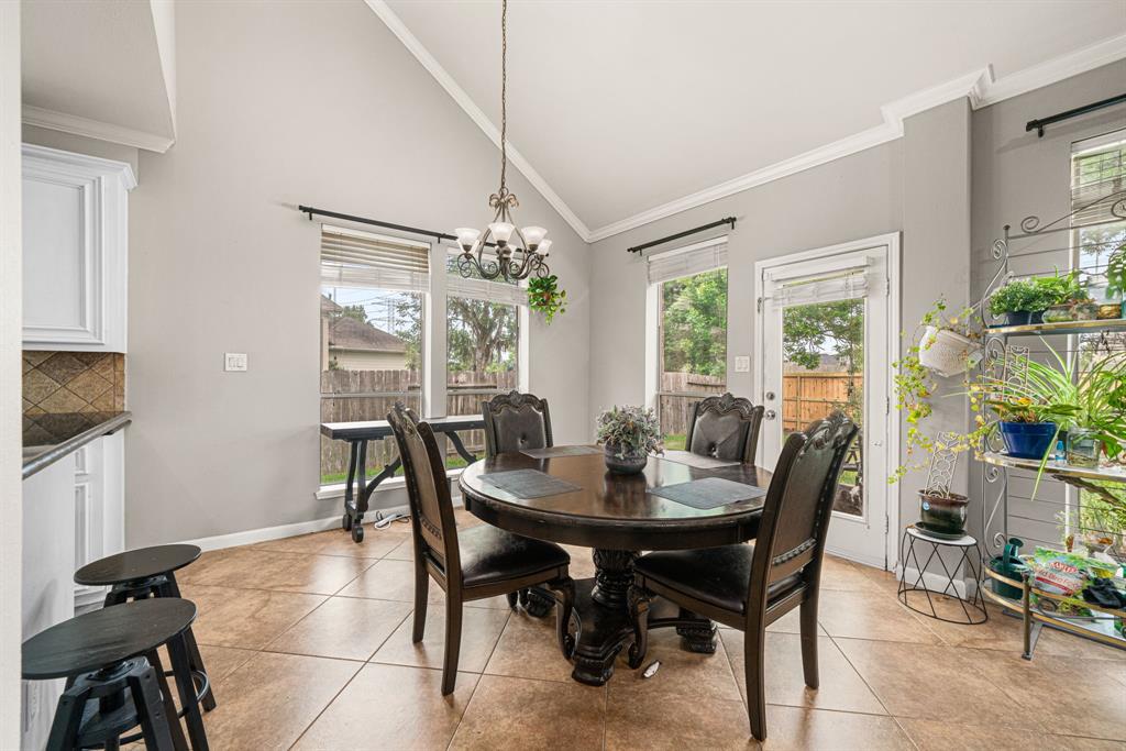 2530 Cezanne Circle, Missouri City, Texas image 14