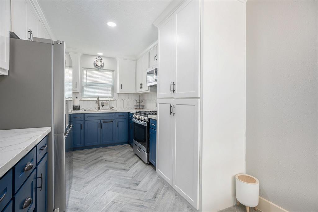 5720 Fraser Avenue, Galveston, Texas image 16