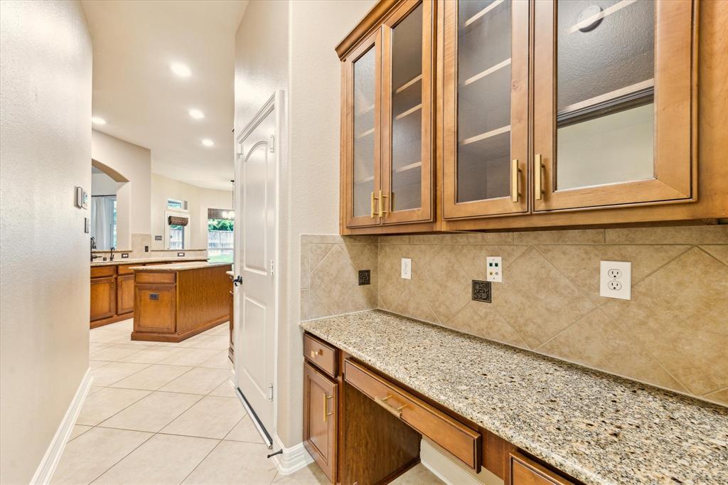 28314 Shining Creek Lane, Spring, Texas image 11
